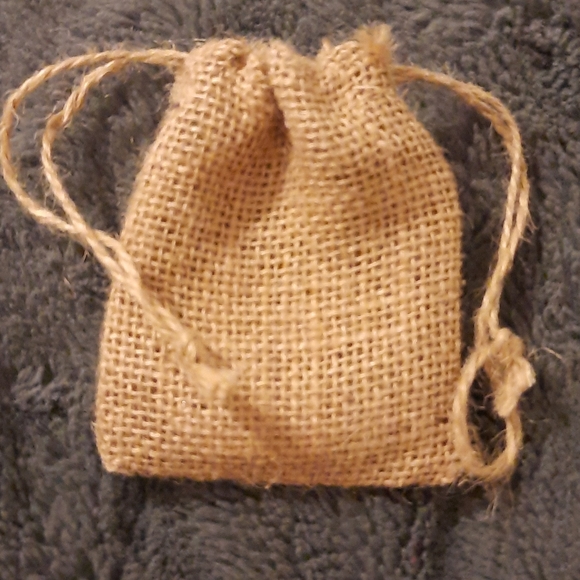 earrings - Picture 2 of 2